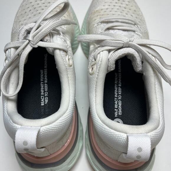 Nike‎ Women's React Infinity Run Flyknit 2 Platinum Tint Size 7 Run Ct2423-007 - Picture 12 of 12